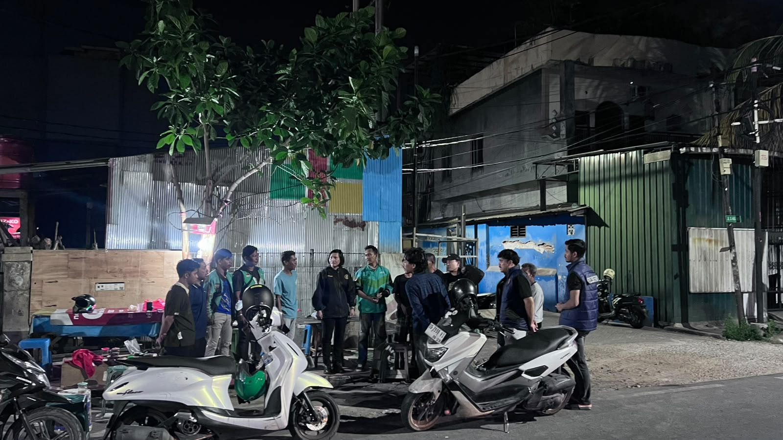 Patroli dialogis Polda Sulsel menyambangi anak muda di Makassar